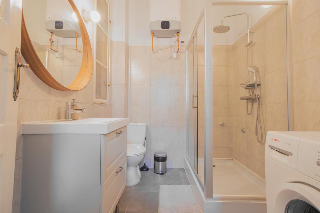 Isabella Suite With Ac Budapest Exterior photo